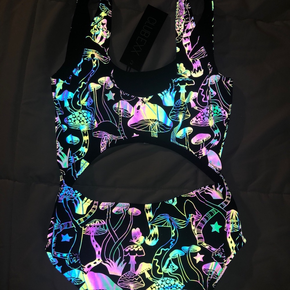 *NWT* Cyber Garden Reflective Bodysuit - Picture 2 of 8